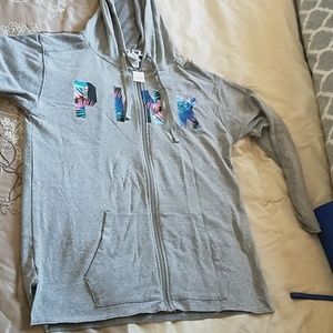 Medium Victorias Secret sweater brand new with tag